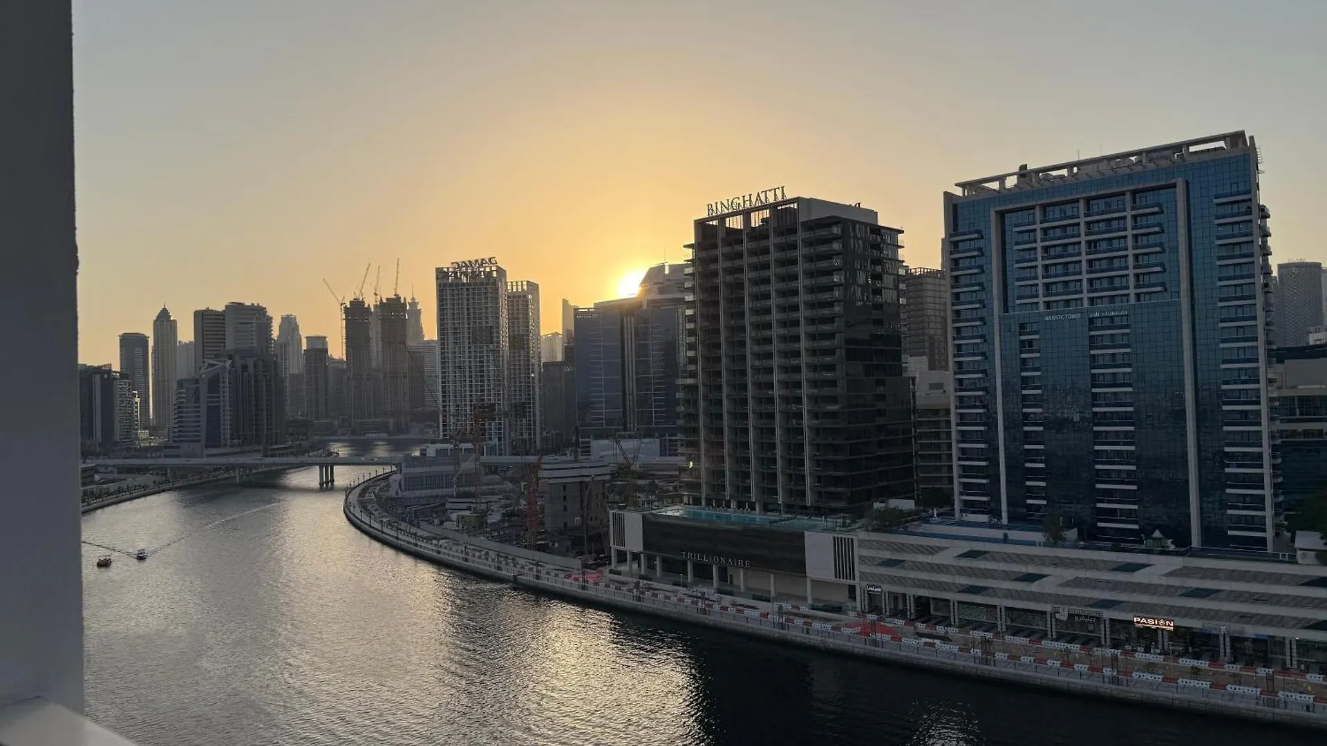 Panoramic Canal & Burj Khalifa View Luxury 1Br In Business Bay Dubai 0*,  United Arab Emirates
